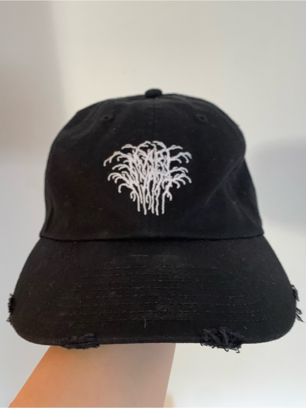 Mary Wyatt London Relict Distressed Cap - Picture 3 of 3